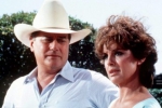Dallas (2012) | Dallas (1978) J.R & Sue Ellen 